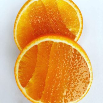 カットしてお召し上がり下さい🍊♪...