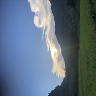 夕暮れも早くなりました🌄...